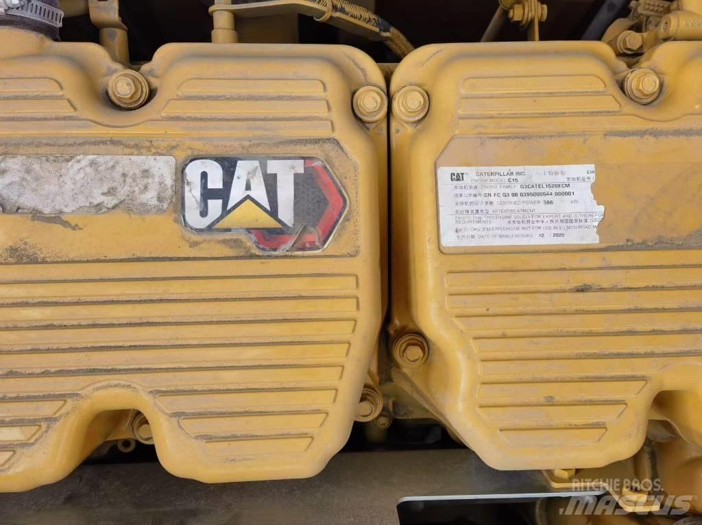 CAT 374 Bageri guseničari