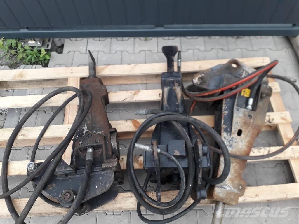 JCB 2 CX 3CX Čekići