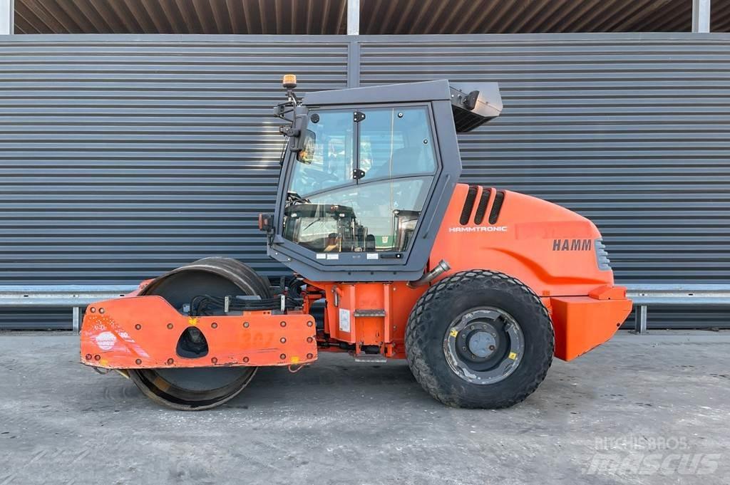 Hamm 3307 HT Valjci sa jednim bubnjem