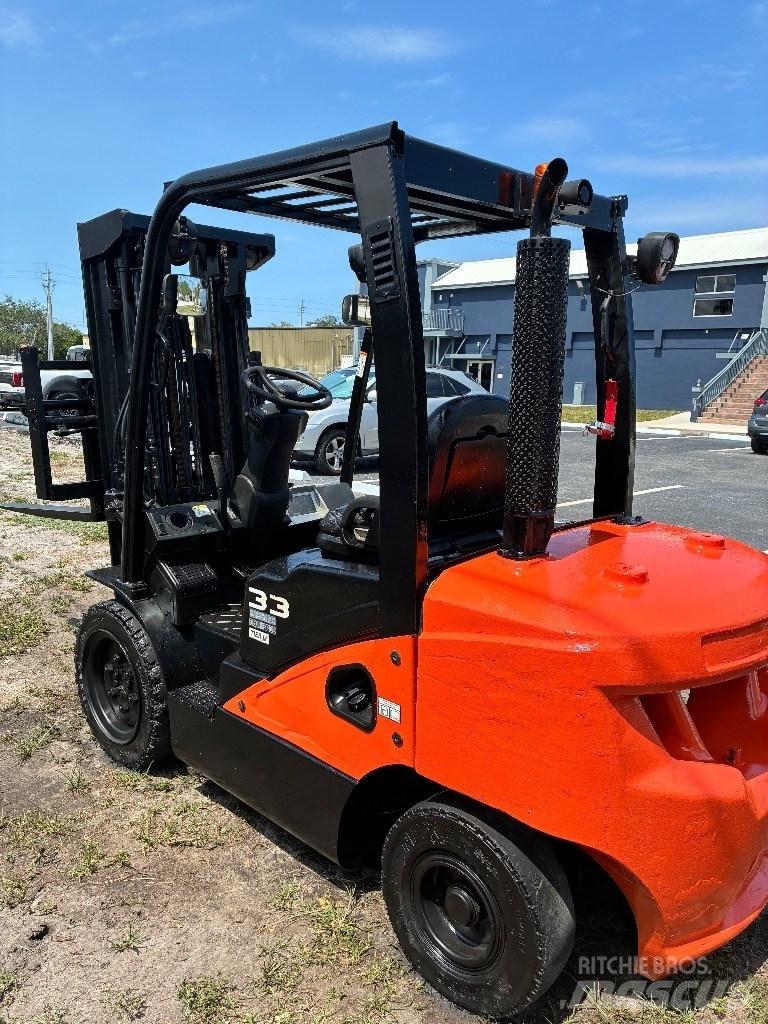 Doosan D 33 S-7 Viljuškari - ostalo