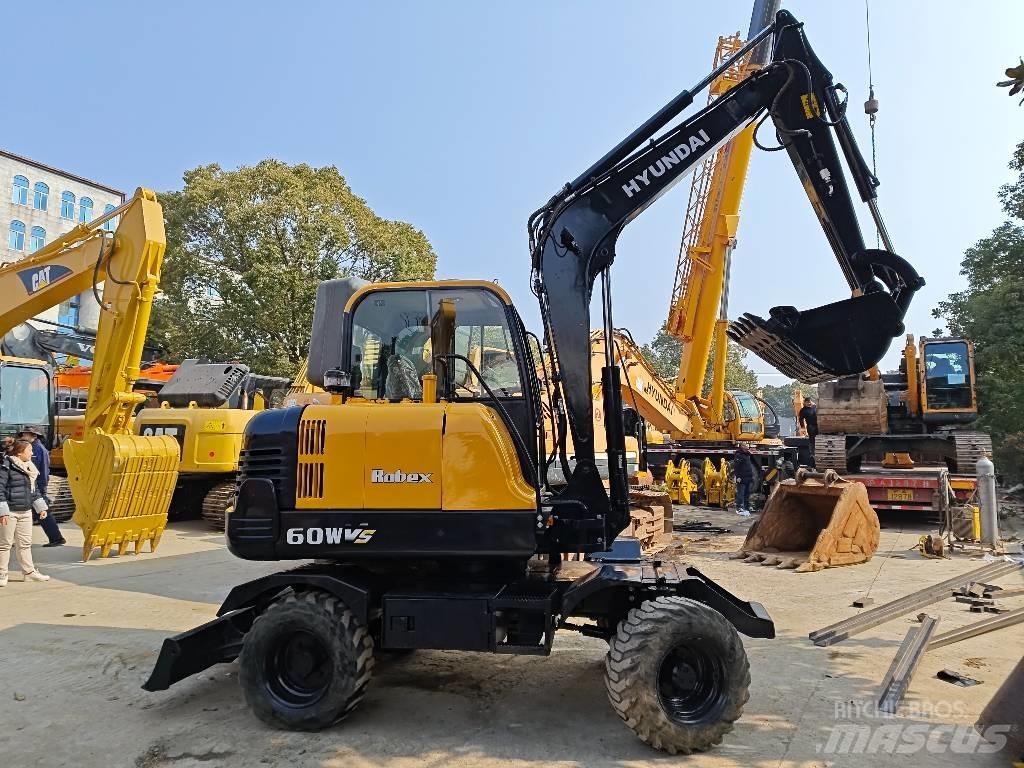 Hyundai 60 W Bageri točkaši