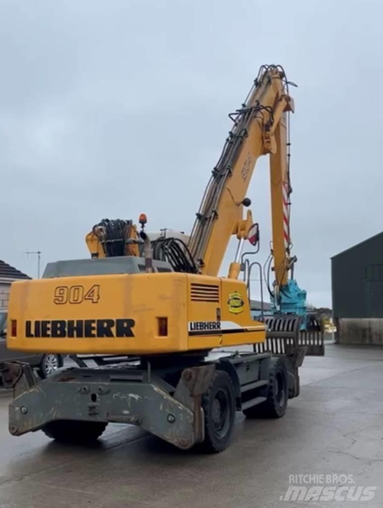 Liebherr A 904 C Bageri za prenos primarnih/sekundarnih sirovina
