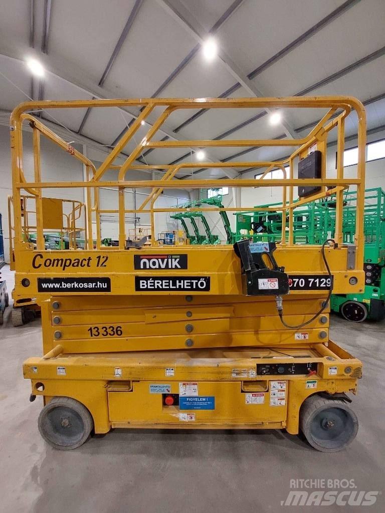 Haulotte Compact 12 Makazaste platforme