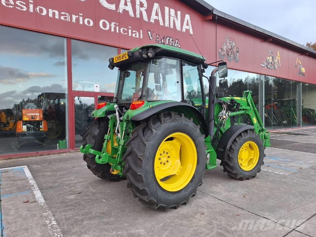 John Deere 5100M Traktori