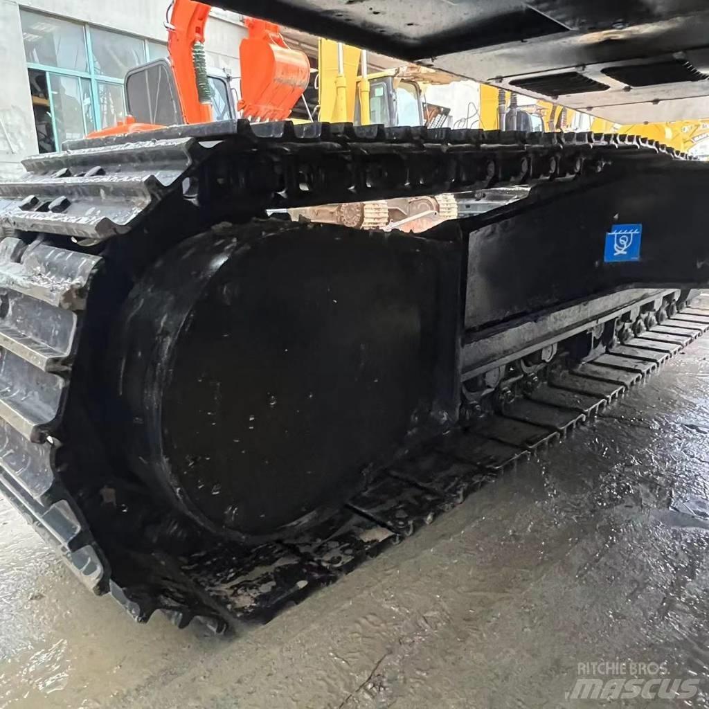 Hitachi ZX 120 Bageri guseničari