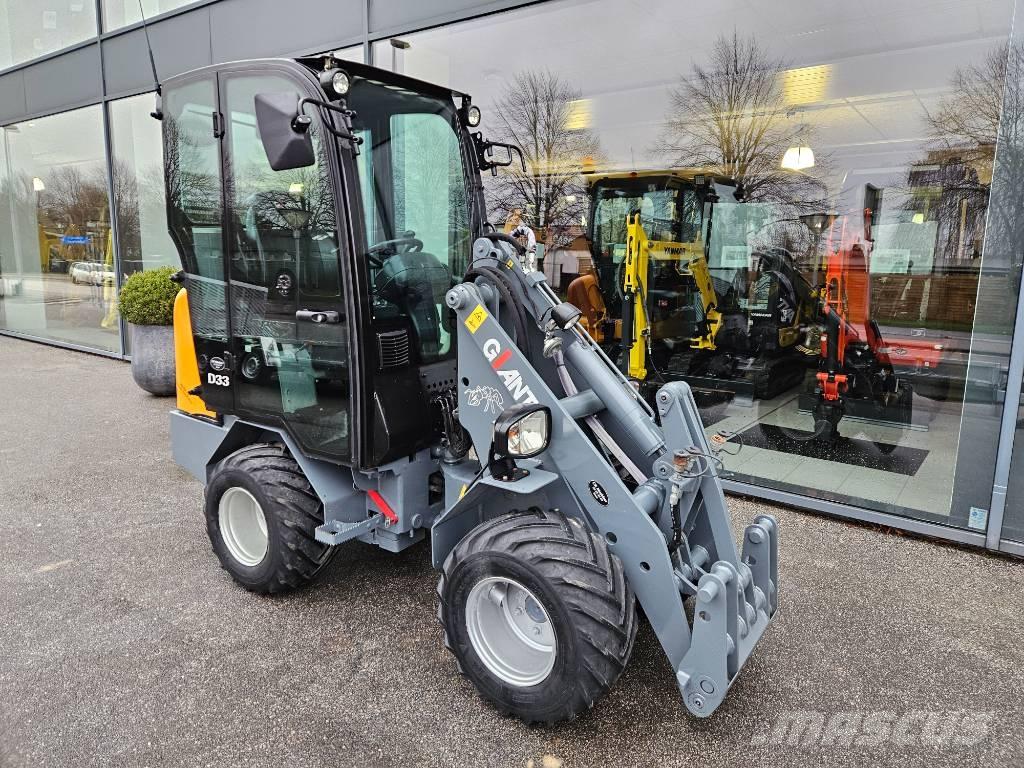 GiANT D 332 SWT Utovarivači na točkove