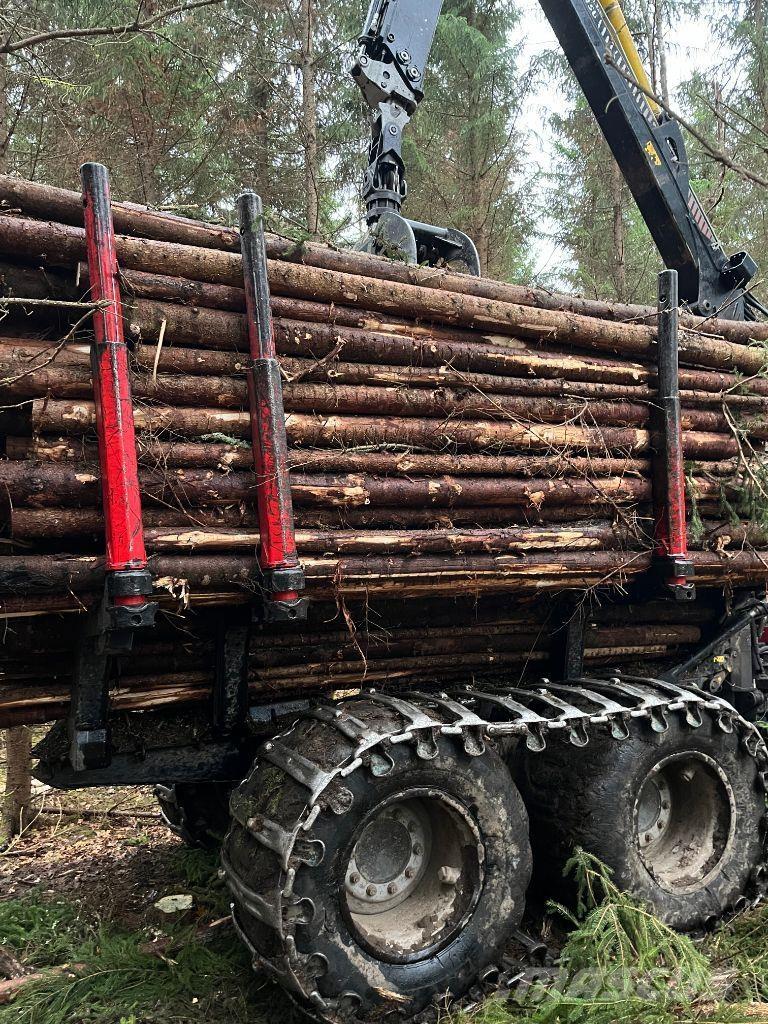 Komatsu 845 Forvarderi