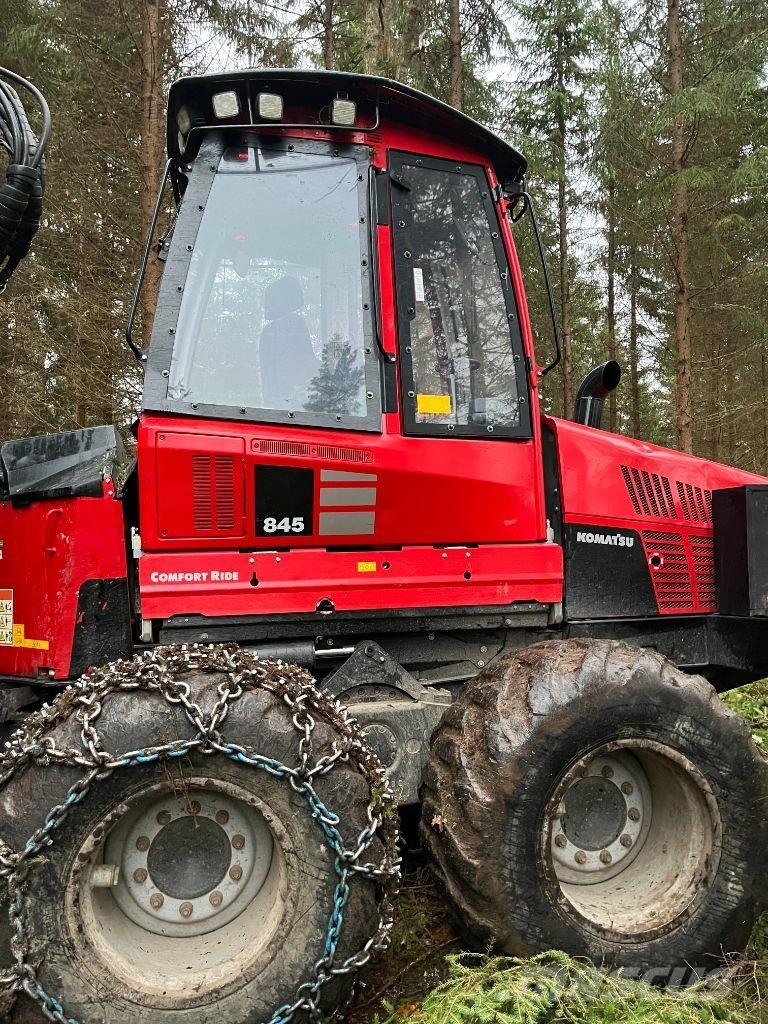 Komatsu 845 Forvarderi