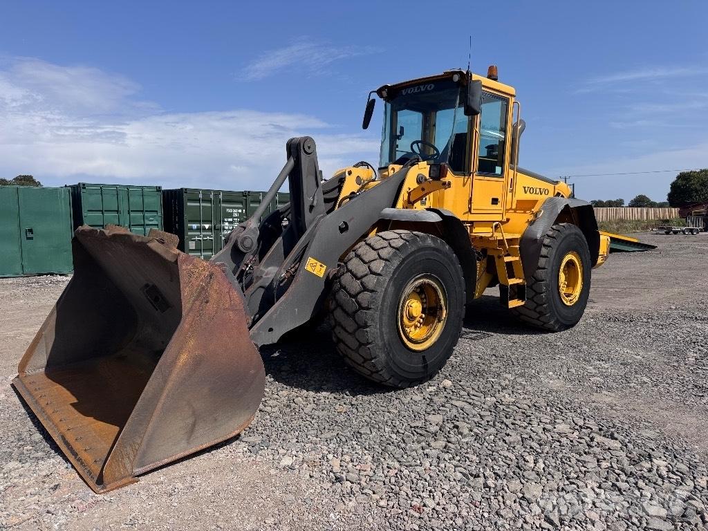 Volvo L 120 E Utovarivači na točkove