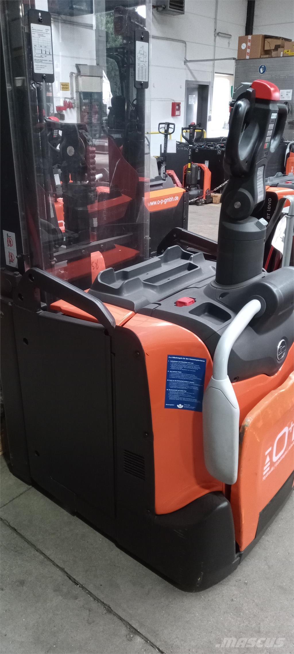 Toyota SPE160L Samopogonski ručni viljuškari