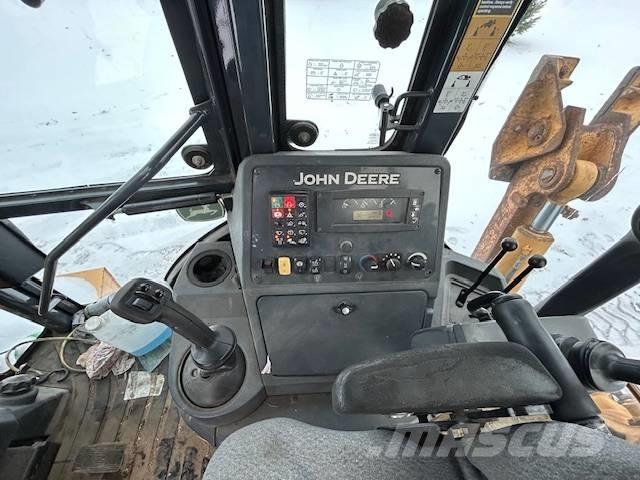 John Deere 710 K Rovokopači