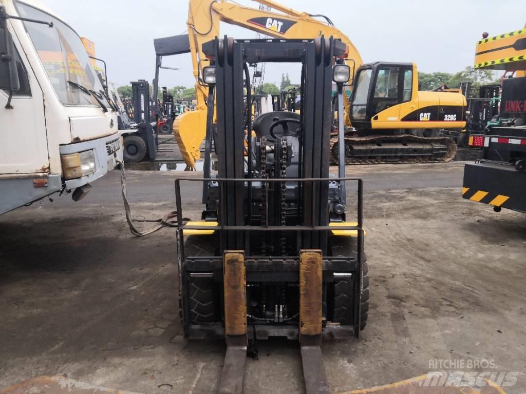 Komatsu 30 Dizelski viljuškari