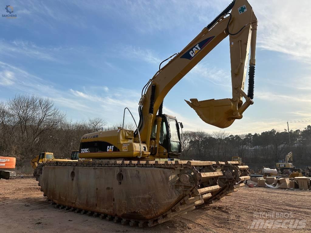 CAT 320 C L Polovni amfibijski bageri