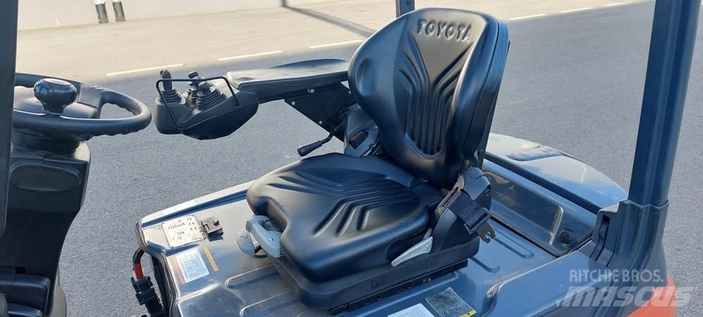 Toyota 8FBMT16 Električni viljuškari