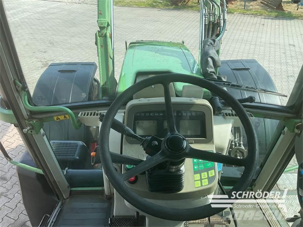 Fendt 712 VARIO Traktori