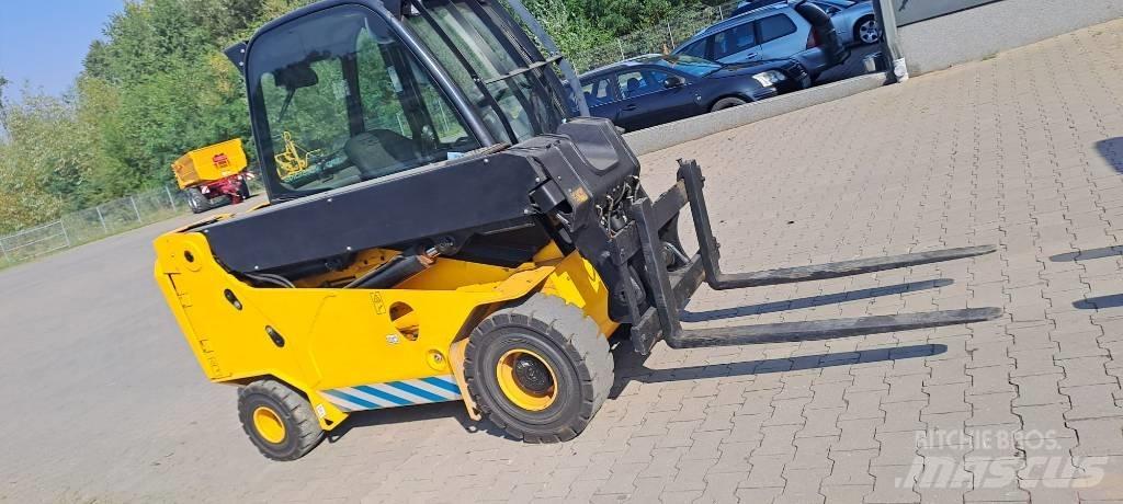 JCB TLT 30-19E 2WD Električni viljuškari