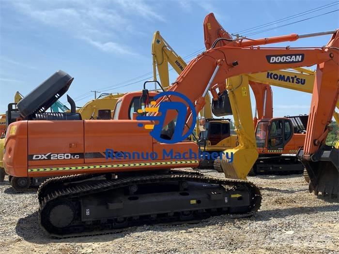 Doosan DX 260LC Bageri guseničari