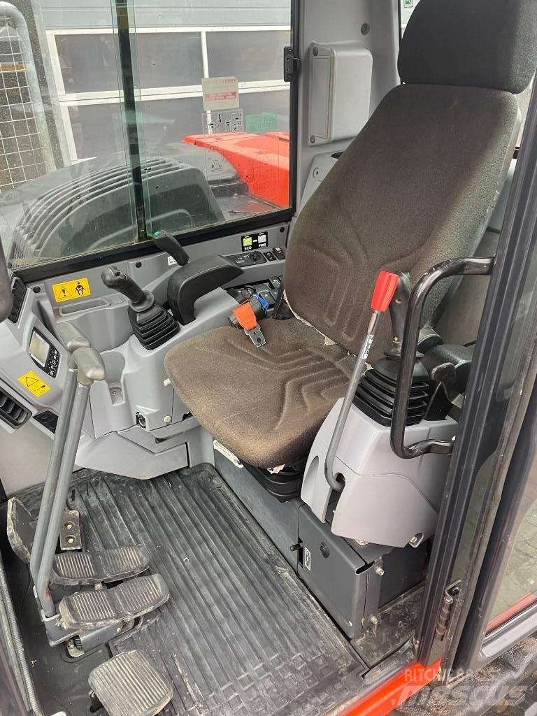 Kubota KX080-4a Midi bageri 7t – 12t