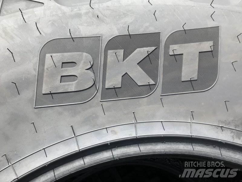 BKT 710/70R38 Gume, točkovi i felne