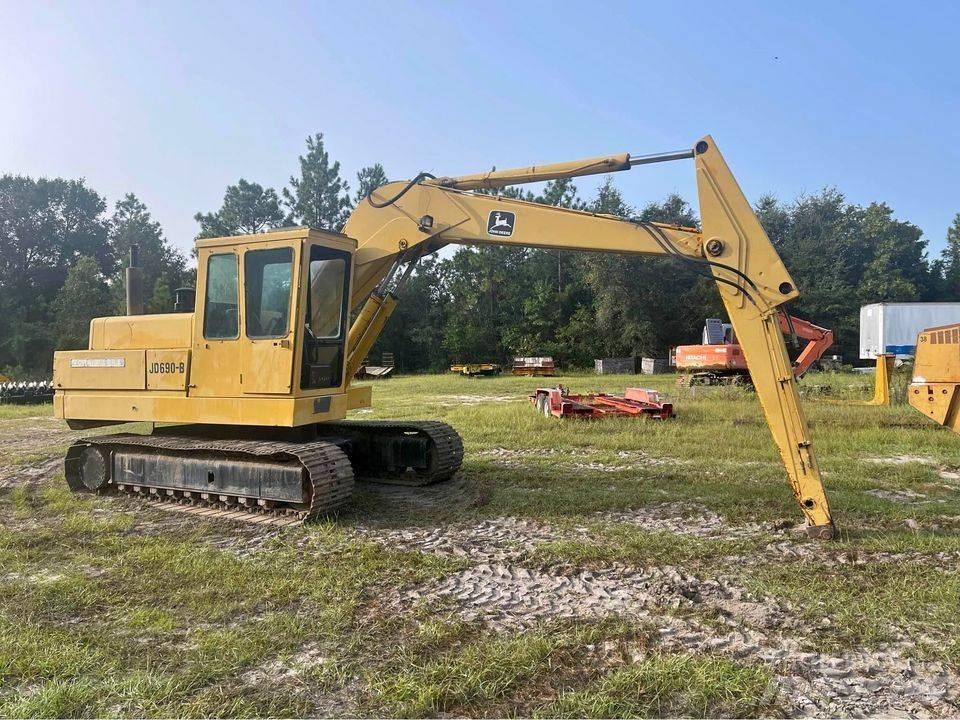 John Deere 690 B Bageri guseničari