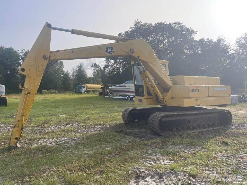 John Deere 690 B Bageri guseničari