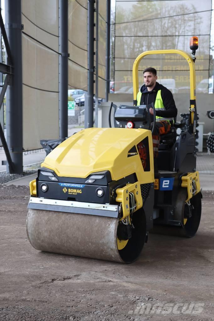 Bomag BW 120 ADe-5 Valjci sa duplim bubnjem
