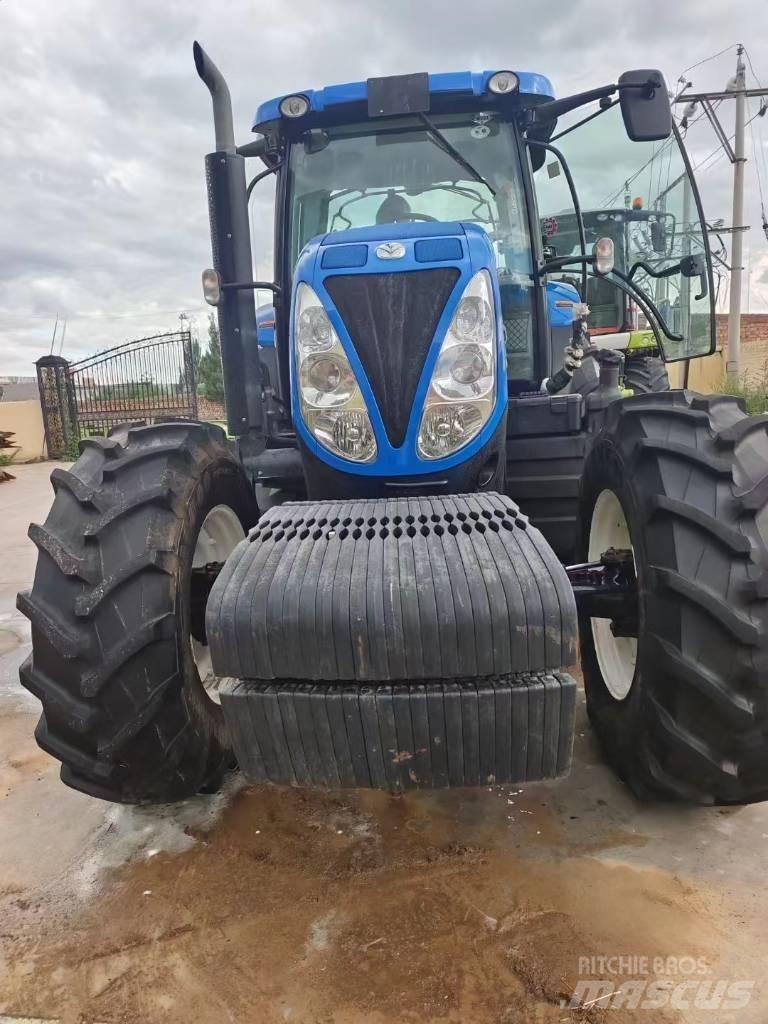 New Holland T1654 Traktori
