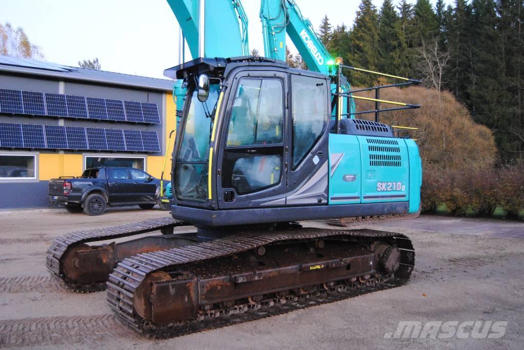 Kobelco SK210LC-11 Bageri guseničari