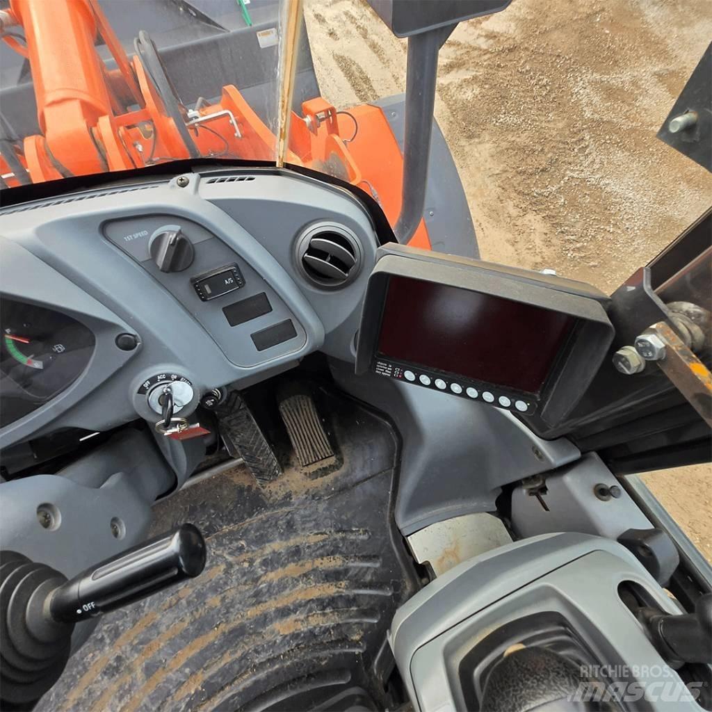 Hitachi ZW150-6 Utovarivači na točkove