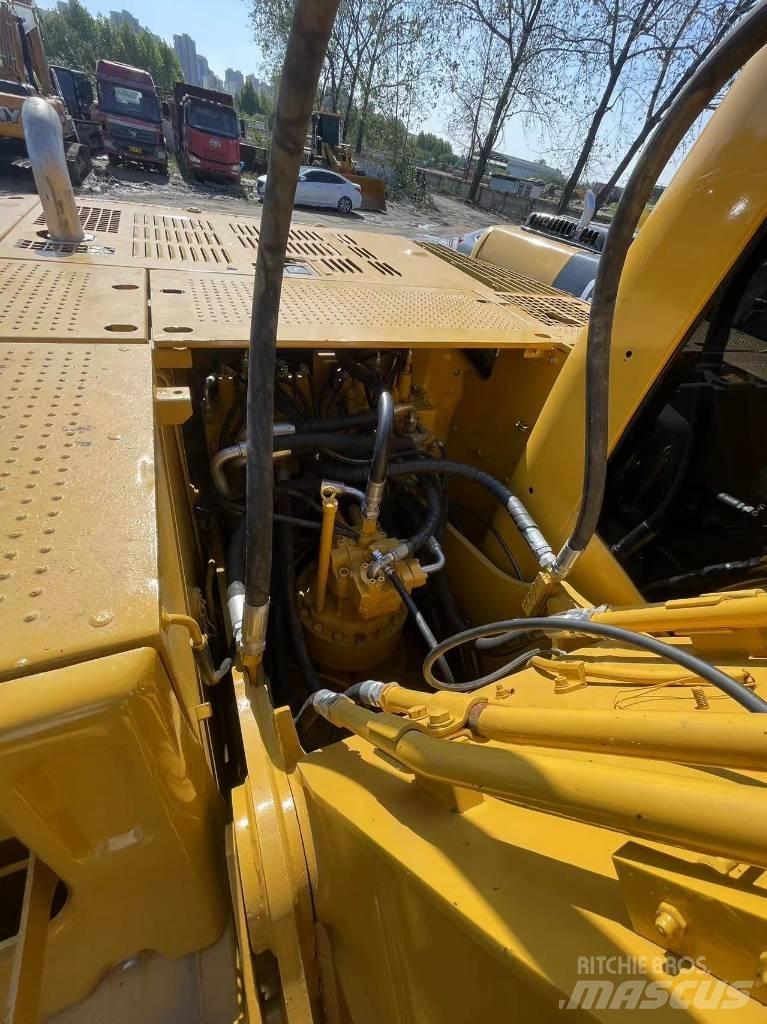 CAT 320 GC Bageri guseničari