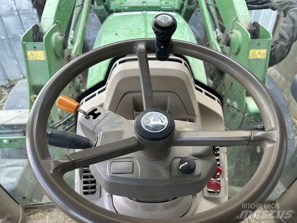 John Deere 6R 120 Traktori
