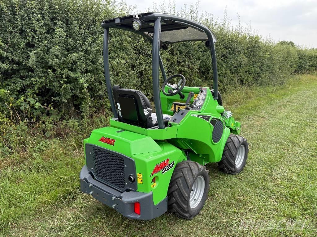 Avant 523 Mini utovarivači