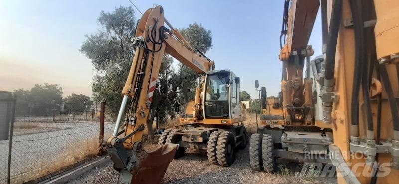 Liebherr A 904 C Bageri točkaši