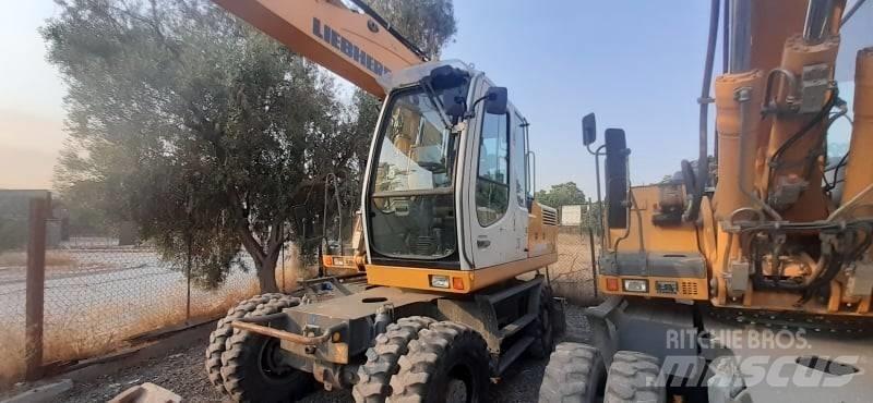 Liebherr A 904 C Bageri točkaši