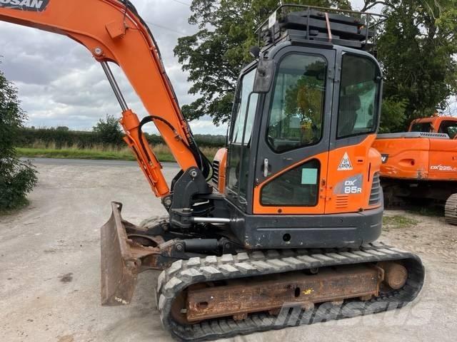 Doosan DX 85 R-3 Midi bageri 7t – 12t