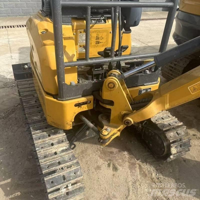 XCMG XE 17 U Bageri guseničari