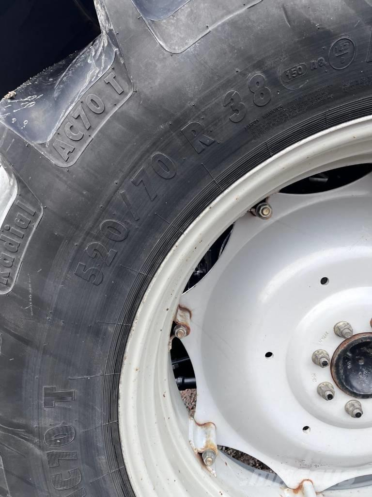 Massey Ferguson 5470 Traktori