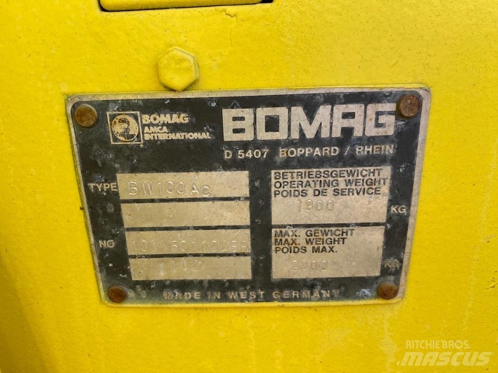 Bomag BW 100 AC Kombinovani valjci