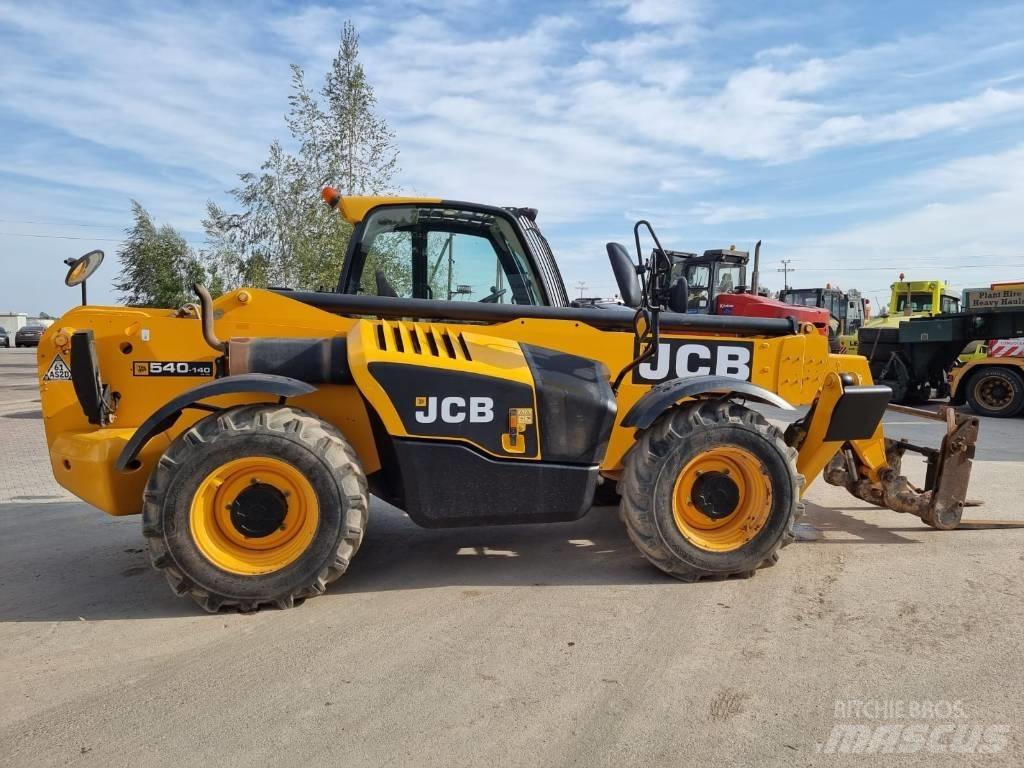 JCB 540-140 Hi Viz Teleskopski viljuškari