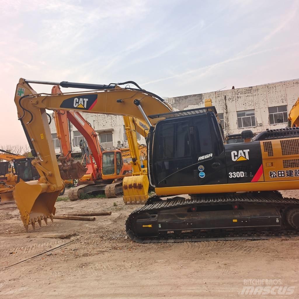 CAT 324D2L Bageri guseničari