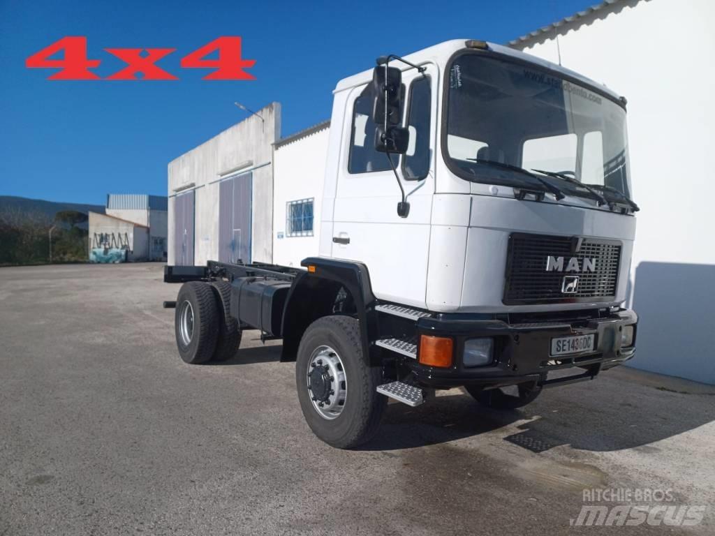 MAN 18.232 AF 4X4 Kamioni-šasije