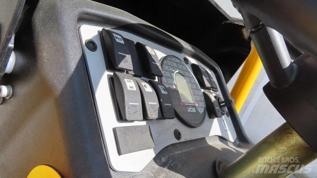 JCB CT 260-120 Valjci sa duplim bubnjem
