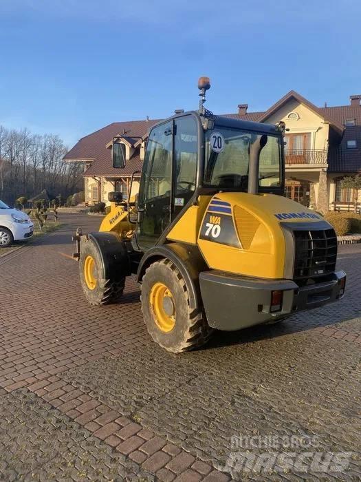 Komatsu WA 70-6 Utovarivači na točkove