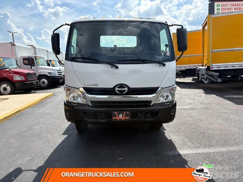 Hino 155 Šleperi za vozila