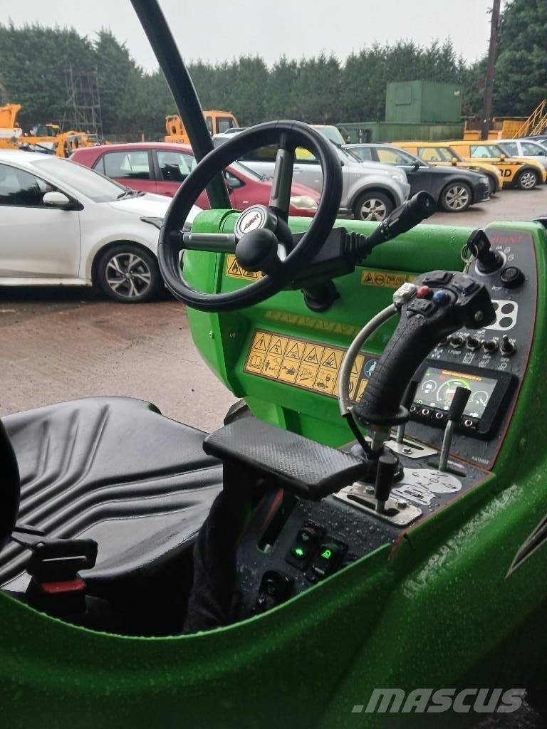 Avant 760 I Višenamenski utovarivači