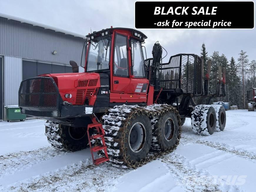 Komatsu 895 Forvarderi