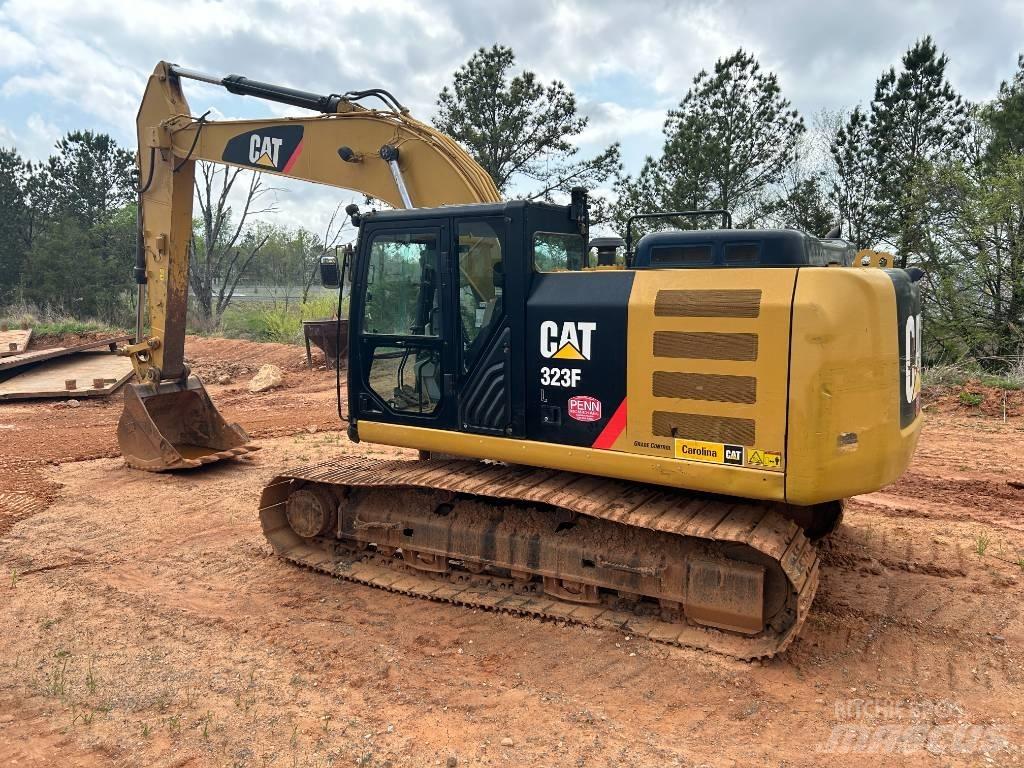 CAT 323FL Bageri guseničari