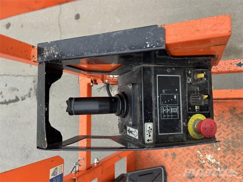 JLG 3246ES (6778) Makazaste platforme