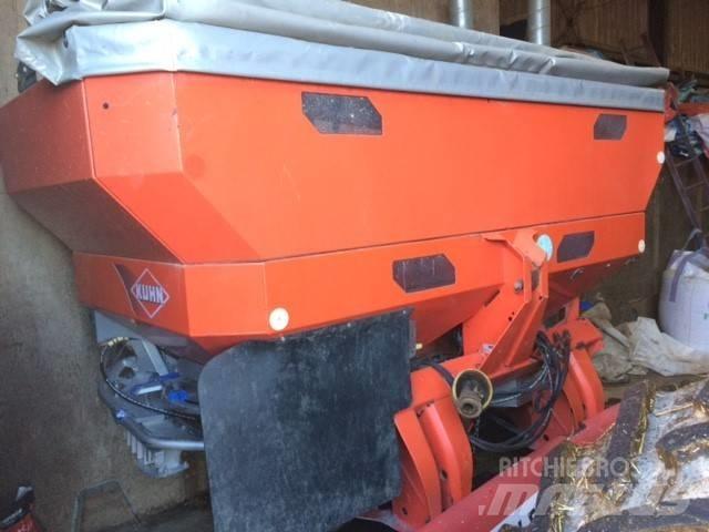 Kuhn Axis 30.1D Rasturači mineralnog đubriva