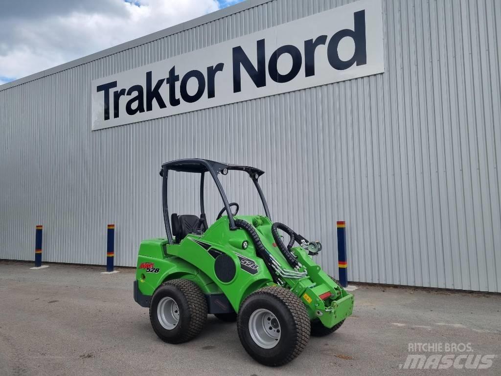 Avant 528 Skid steer mini utovarivači
